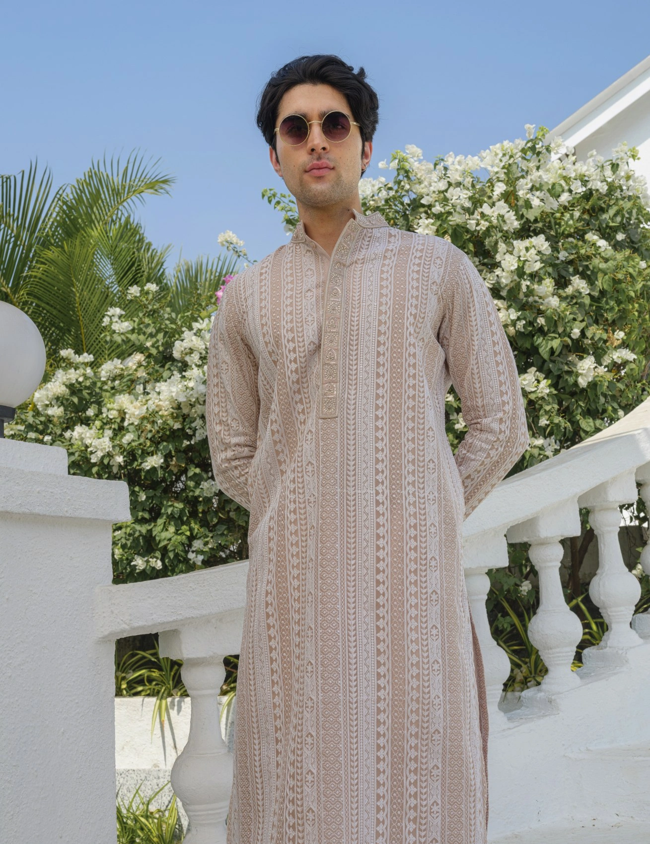 Yalangoch qishloq ayollarining uy qurilishi fotosuratlari