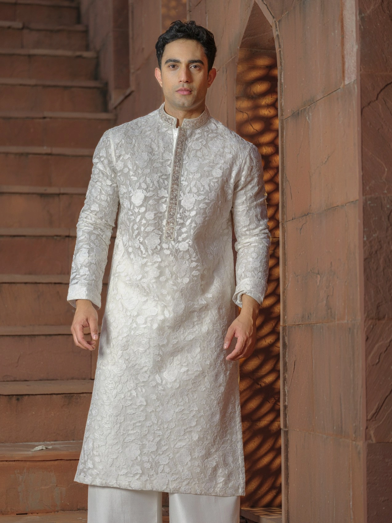 Blondes bilan jinsiy porno